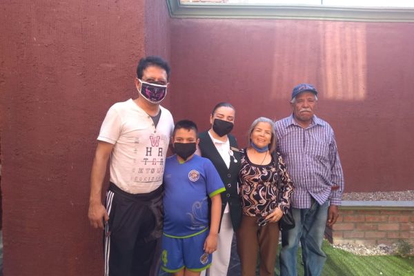 10bd2194-1dbd-4be8-816b-1d6641b1787c9D842846-67F8-B2BD-B0CD-5FF79BEE1985.jpg